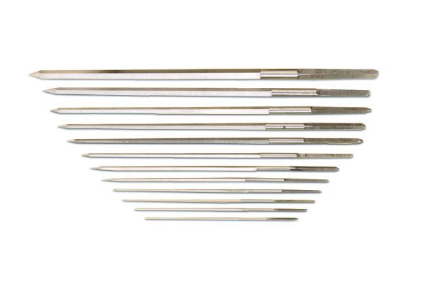 Broach Set of 12, Cutting, Sizes 30/70 , Item No. 15.501