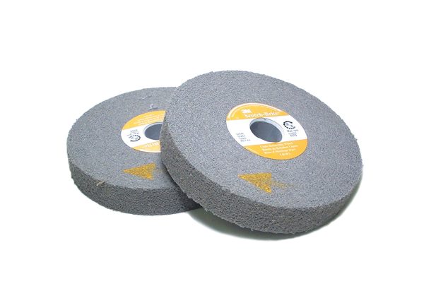 3M Scotchbrite Deburring and Finishing Wheel, 6" x 1" x 1", 8S Fine/Medium, Item No. 10.3563