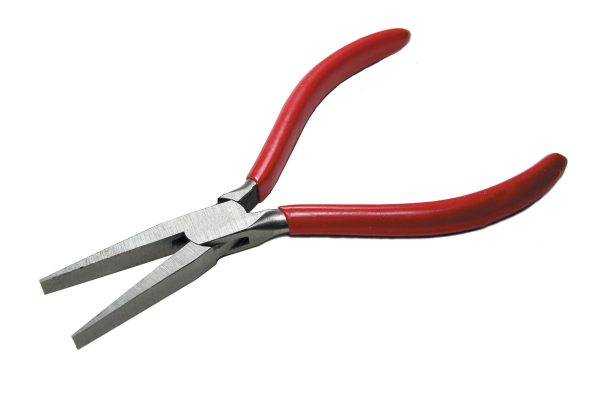 Pro-Line Long Nose, Flat, 5-1/4", Item No. 46.176