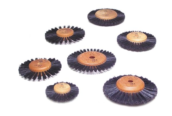 Wood Hub Brushes